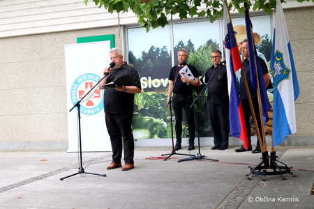 Spominska slovesnost na Trgu talcev v Kamniku (21)